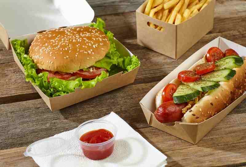 Бургеры, хот-доги, пицца и снэки